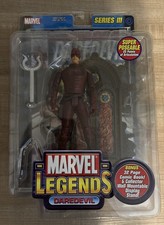 Vintage 2002 ToyBiz Marvel Legends Series III 3 Daredevil 6  Figure & Comic New