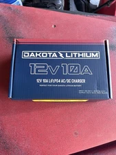 Dakota Lithium 12V 10A LiFePO4 Battery Charger