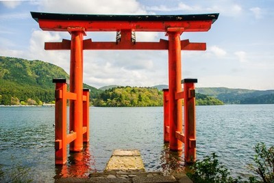 Wandbild: Tori in Hakone, Japan. (103967255)