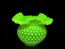 Vintage Fenton Vaseline Opalescent Hobnail Uranium Glass Vase Great Swirls