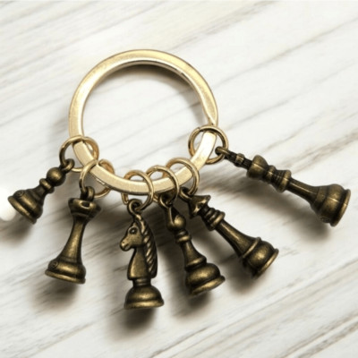 Chess Pawn Pieces King Queen Knight Rook Novelty Key Ring Gift Keyring Keychain