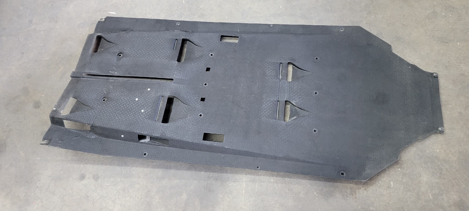 LAMBORGHINI AVENTADOR STREAMLINE UNDERTRAY BOTTOM PANEL COVER OEM 470825210D