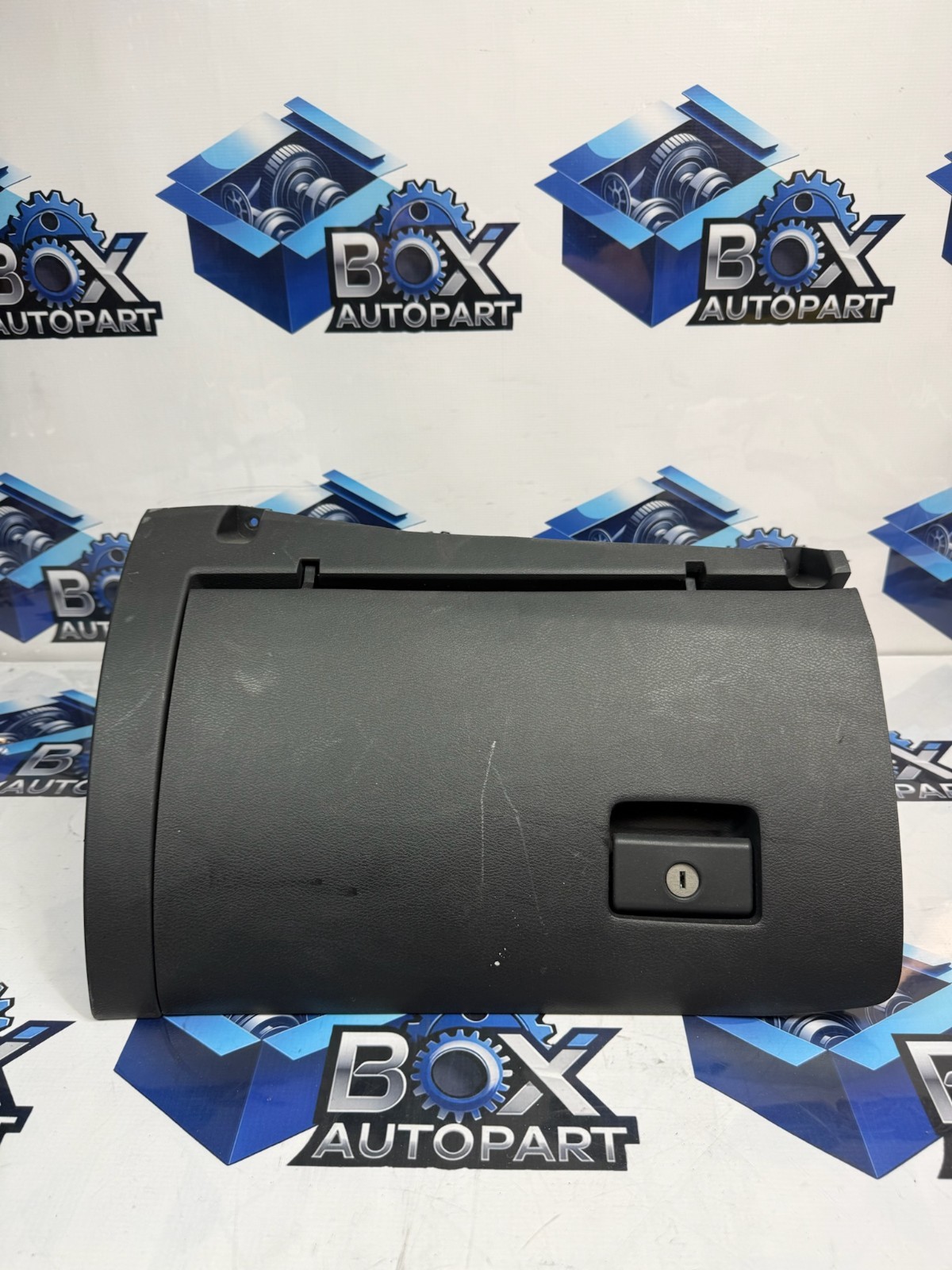 2019-2021 NISSAN ALTIMA SR FRONT RIGHT SIDE GLOVE BOX STORAGE COMPARTMENT OEM