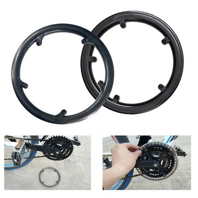 Protective Crankset Cover for Bicycles Prevents Damage to Pant Legs During Use