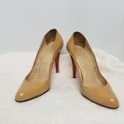PRICE DROP-Christian Louboutin camel color Patent Leather heels