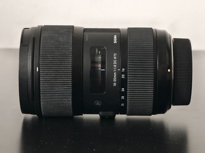 Sigma 18-35mm f/1.8 DC HSM Art Objektiv | Nikon Mount | Guter Zustand