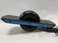 Onewheel Pint X Self-Balancing Electric Skateboard - Blue. Works GREAT !