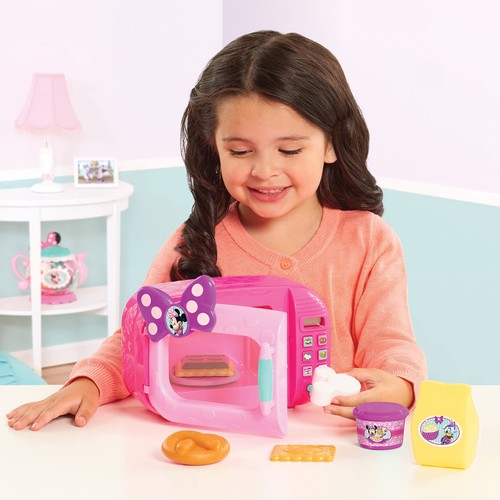 Disney Junior Minnie Mouse Marvelous Microwave Set and Accessories, 8-pieces,... - 第 2/6 張圖片