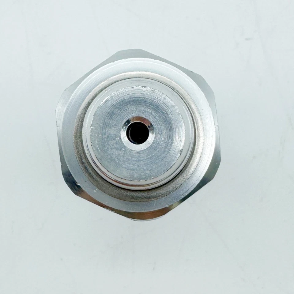 Sensor de presión de aceite del motor para Chevy Silverado GMC Sierra 1500 2500 3500 Bosch Foto 4 de 4