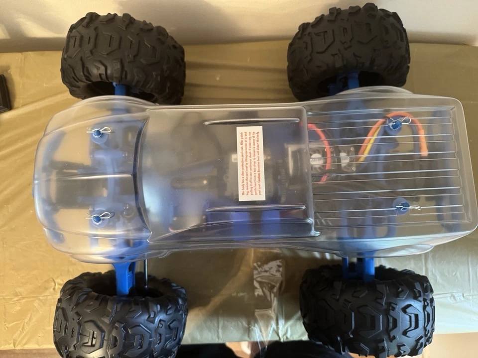 Traxxas T-Maxx Brushless Conversion ARTR W/ Extras - Image 2 of 4