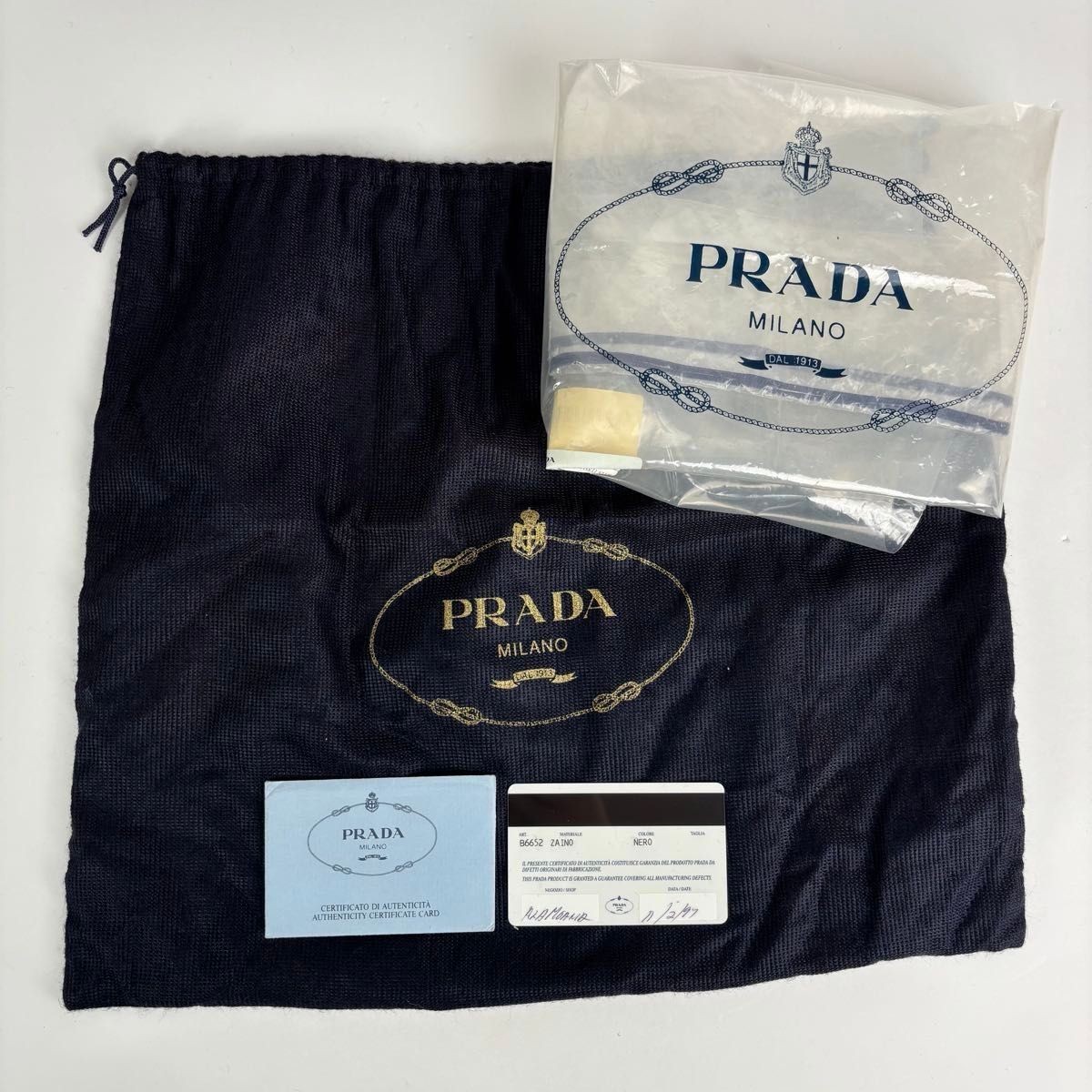 Good condition PRADA triangular logo triangle bac… - image 20