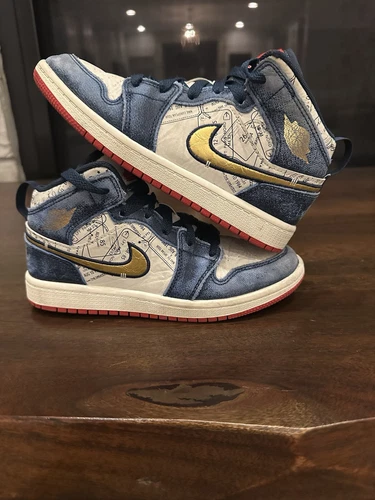 Taglia 1y Jordan 1 Mid Se Take Flight