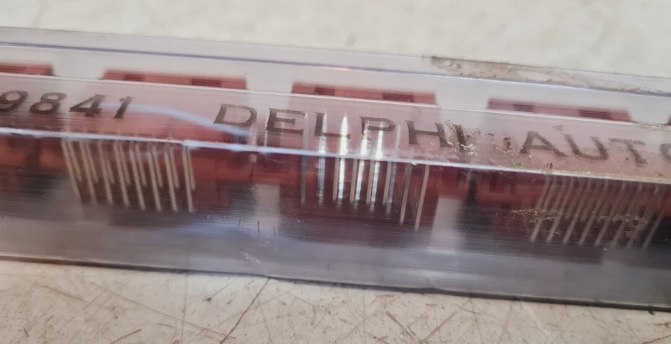 15 Qty. of Delphi Automotive Systems Connectors C0009841 (15 Qty) - Image 3 of 4