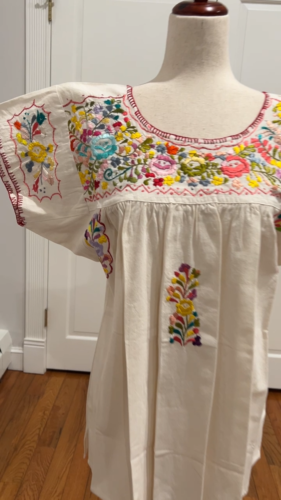 Sandra Blouse From San Antonino Oaxaca mexico. Artisan Top, Boho, short sleeve. - Video 1 of 1