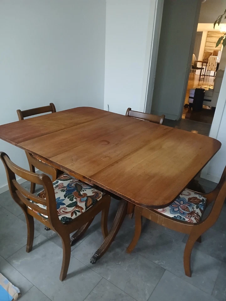 Duncan Phyfe Mahogany Circa 1930s Dining Table Vintage  - Image 2 of 4