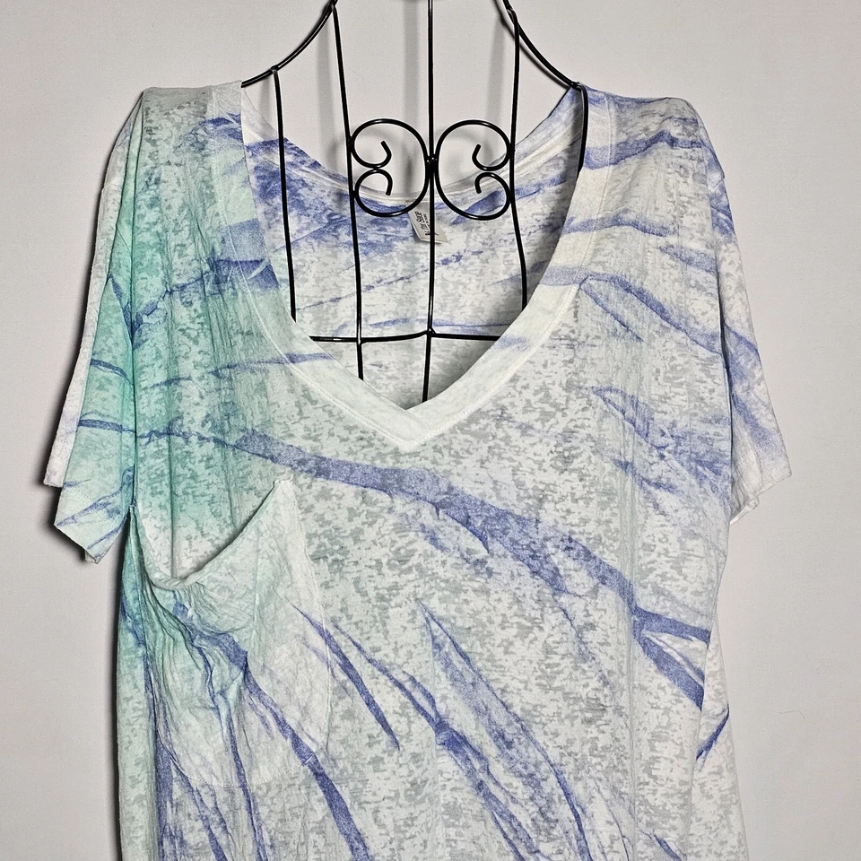 Tee Shop Victoria's Secret Camiseta Manga Corta Talla Grande Talla Pequeña Foto 3 de 4