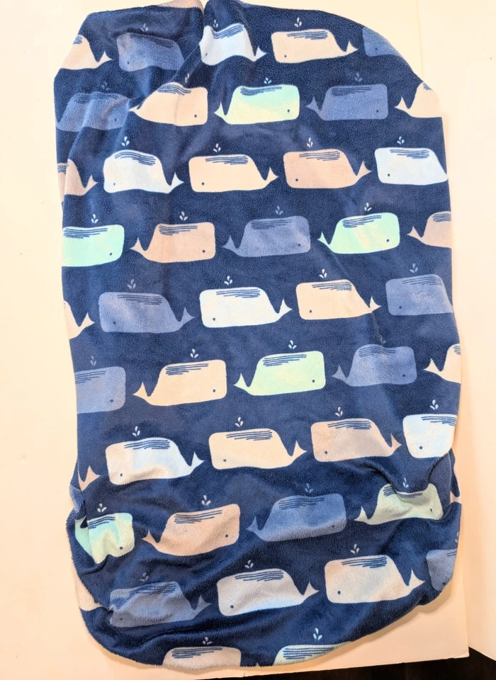 Cloud Island Azul Marino Ballena Náutico Cambiador Almohadilla Cubierta Peluche Bebé Foto 2 de 4