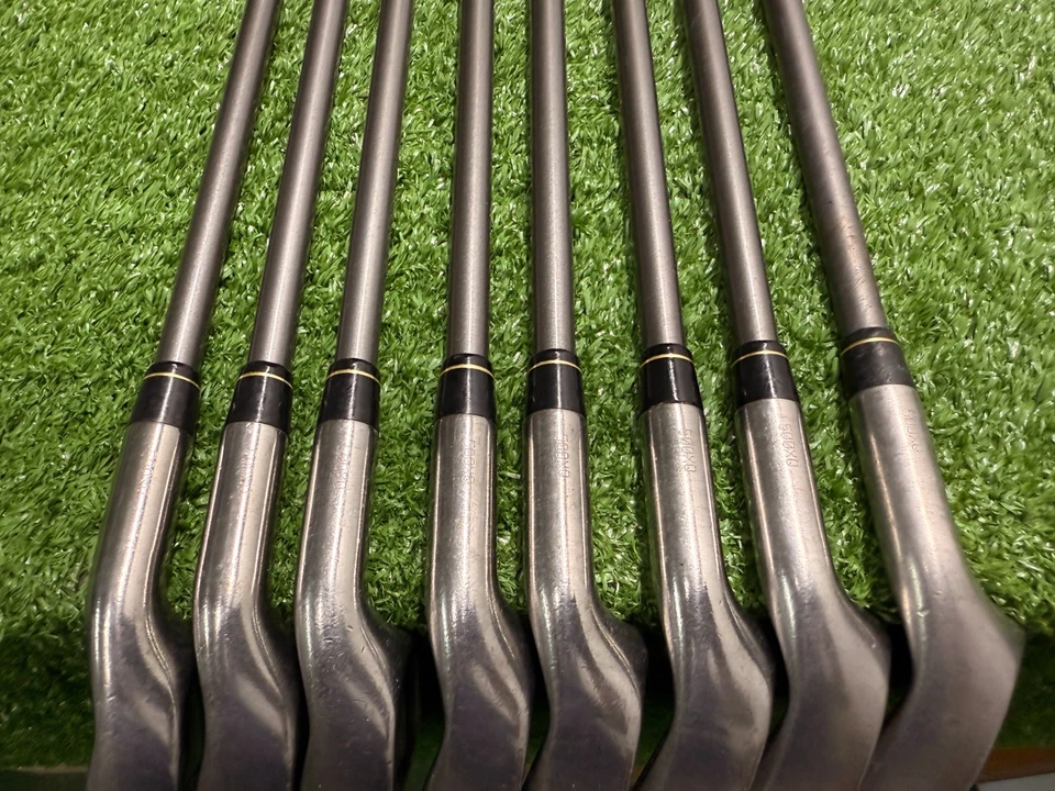 Juego de hierros Titleist 822-OS 4-PW+SW ultraligero 75 regular grafito NUEVOS AGARRES sa6579 Foto 3 de 4