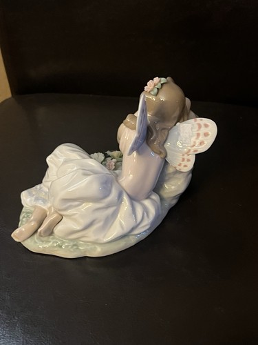 Lladró Privilege Fairy Figurine 7694 Porcelain Flowers White Dress Collectible - Picture 10 of 12