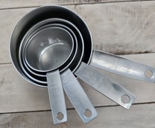 Set Of 4 VTG Foley Script Measuring Cups Stai...