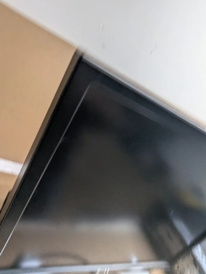 Dell 2007FP UltraSharp 20" LCD Monitor W/ Stand 2007FPb - Tested - Image 4 of 4