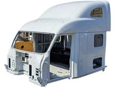 PACCAR PETERBILT CAB 387/587 70" HIROOF <20 20-25393 NEW OEM 20-25393