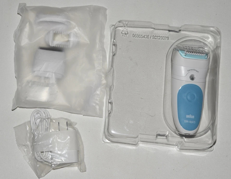 Depiladora Braun Silk-épil 5 5-810 blanca/azul Foto 3 de 4