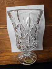 HANDCRAFTED BLOCK 24% FULL LEAD CRYSTAL PEDESTAL VASE - 7" Tall