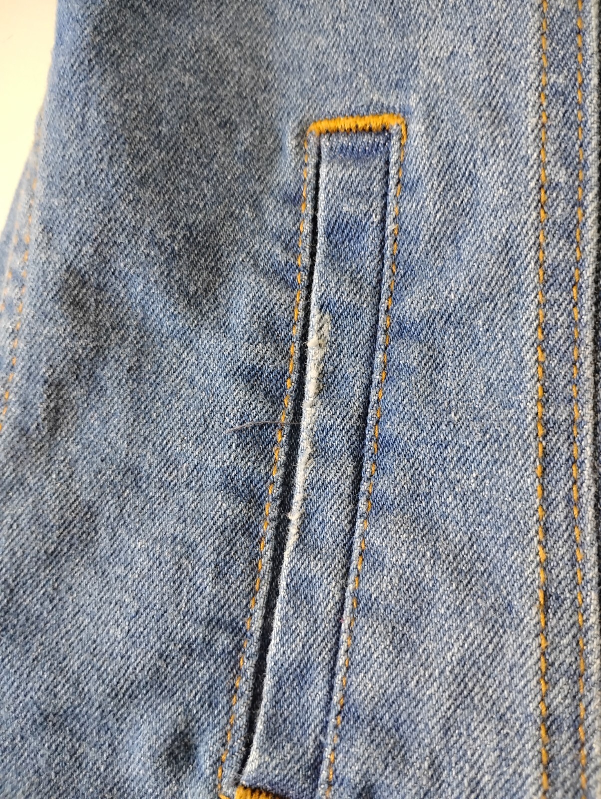 Universal Thread - Denim Button Up Medium Wash Wo… - image 15