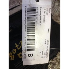 Porte avant et accessoires Toyota IQ