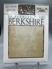 1994 New Vintage BERKSHIRE It Fits All Day Sheer Reinforced Toe Nylon Queen