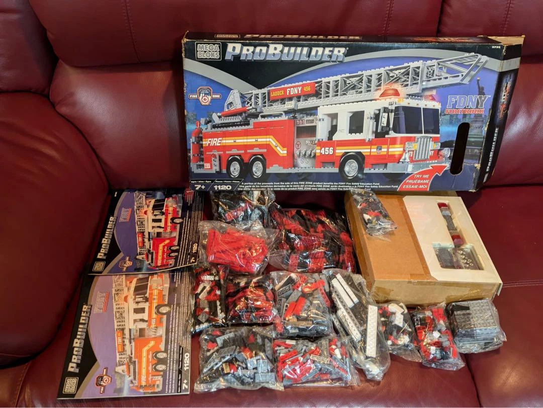新品 品 MEGA メガブロック FDNY FireTruck 消防車 【公式通販】