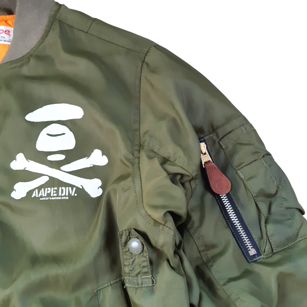 AAPE by A Bathing Ape Bomber Jacket MA-1 Camo Sleeve size AAPE by A Bathing Ape Bomber Jacket MA-1 Camo Sleeve size