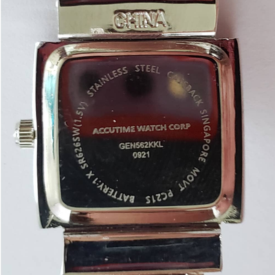 Women\'s Bangle dress watch GEN562KKL Square face/silver accents Working watch Women main image 3