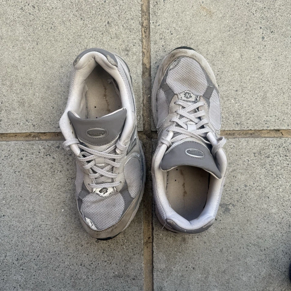 New Balance 2002R, photo 3 of 5