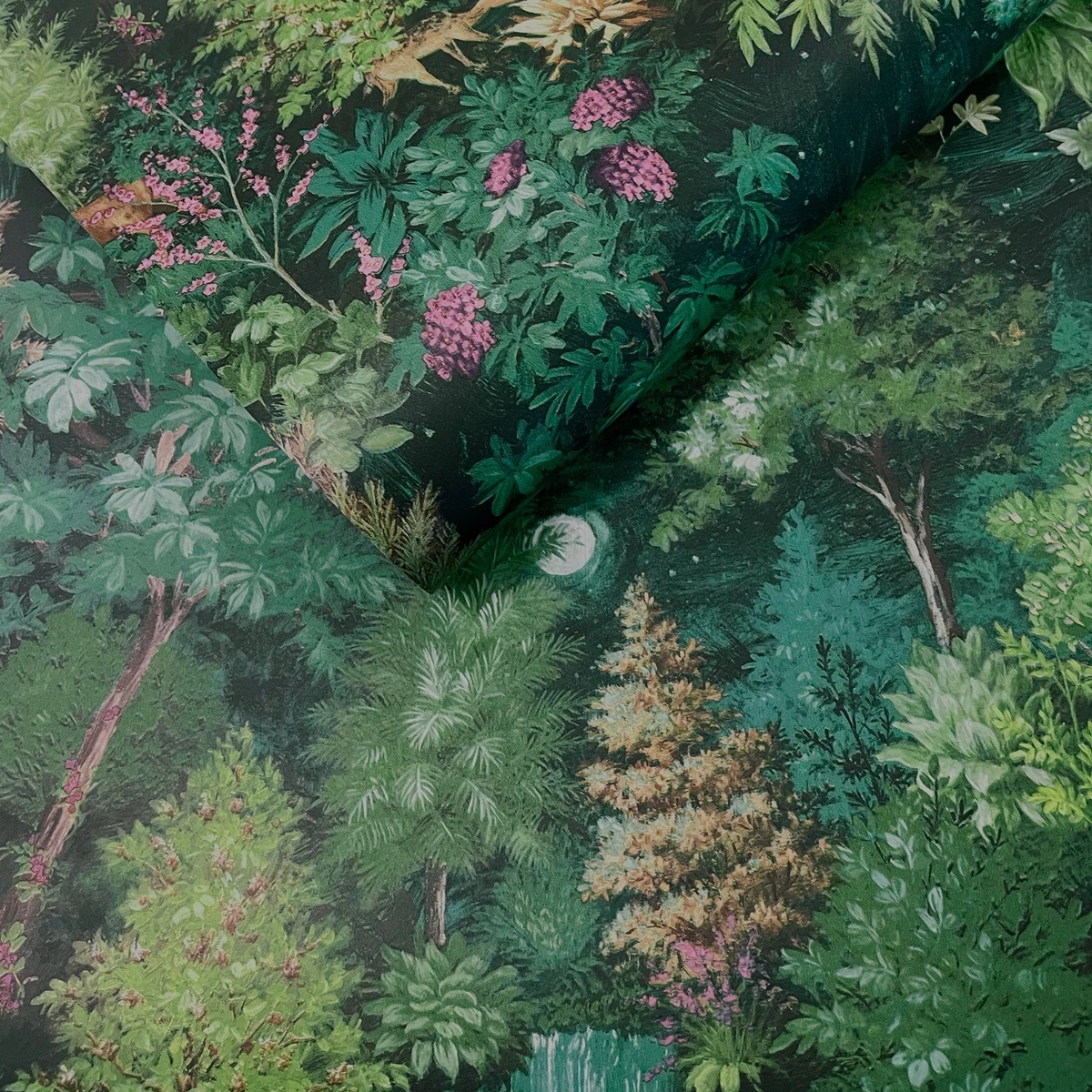 Papel Pintado Bosque Madera Verde Medianoche Floral Caída de Agua Ciervo Suave Característica Pared