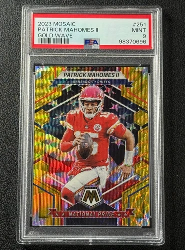 PATRICK MAHOMES II PSA 9 2023 PANINI MOSAIC #251 GOLD WAVE PRIZM USA PRIDE /17