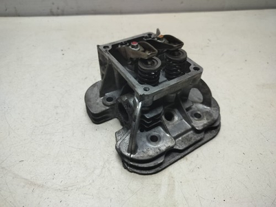 #ad 597137 BRIGGS AND STRATTON ENGINE CYLINDER HEAD $75.00