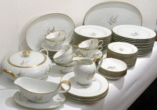 Fine China Service Set for 12 Gold Fern Hutschenreuther Bavaria Ferndale 75 Pcs.
