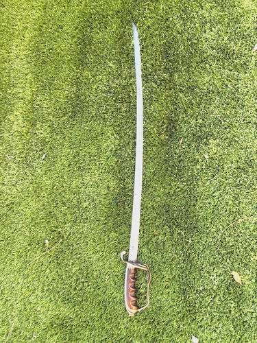 US 1902 highly etched Cavalry sword by Ames, good condition but no scabbard.