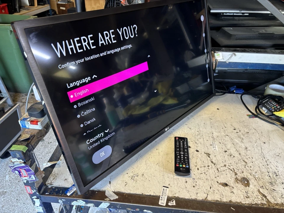 LG 32LM637BPLA 32" Smart HD Ready HDR LED TV + REMOTE *NO STAND* TELEVISION #3B - Image 4 of 4