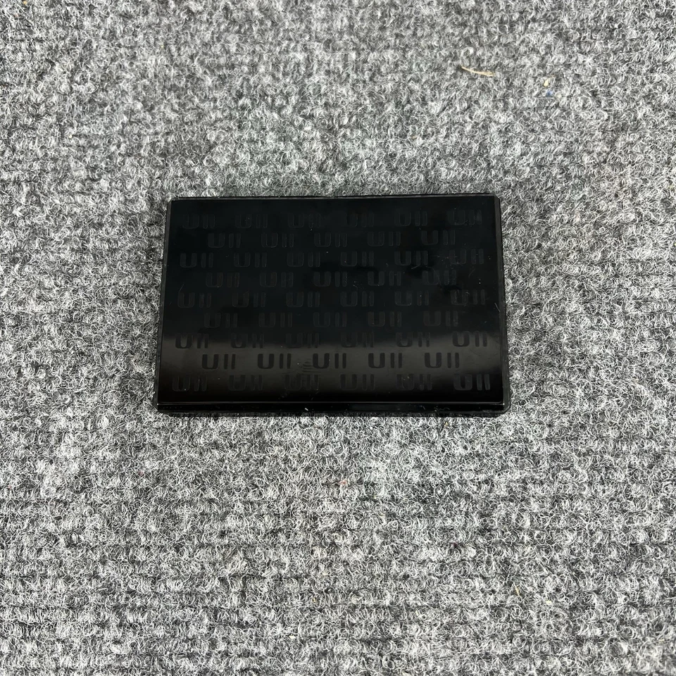 ULTIMA II Eyecolors Quad DATA Spunsilver Beige PC Sheersilver Blue  - Image 2 of 4