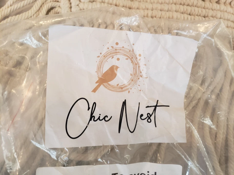 Chic Nest Macramé Wall Hanging. Boho Chic. Statement Piece! Artistic. Hand Craft - Image 2 of 4