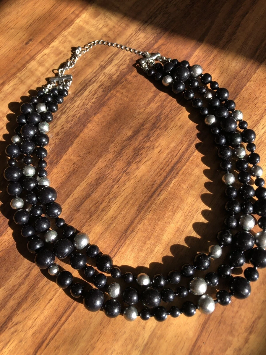 Faux black pearl best sale necklace
