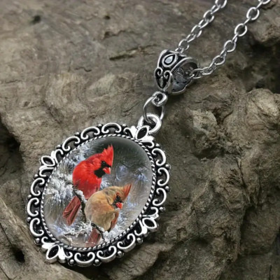 Cardinal Bird Gothic Silver Jewelry Vintage look Oval Pendant Necklace C