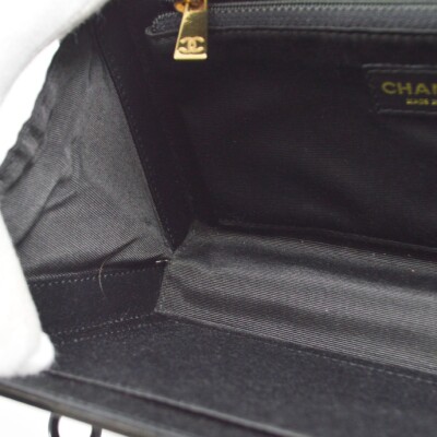 Chanel Bi-color Black White Plastic Chain Shoulder Bag 98787 | eBay