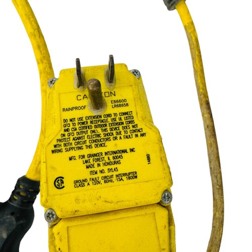 Ericson CEP Portable Ground Fault Circuit Interrupter w/ Twist Lock Cables 4 pcs - Picture 16 of 19