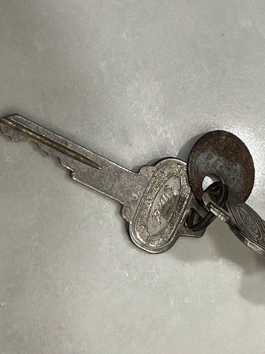 Ford LOCK CYL KEYS vtg vintage ford key | eBay