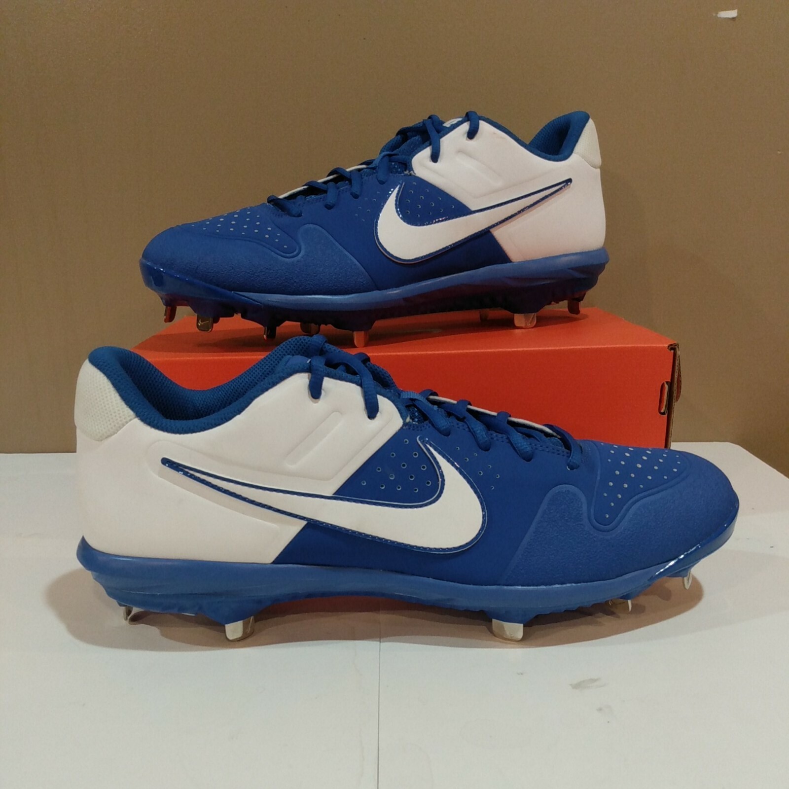 nike alpha huarache varsity