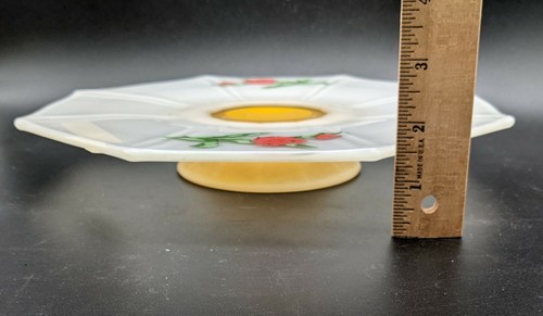 Vintage 1930's Satin Glass Cake Stand w/Yellow Center & Hand-Painted Red Tulips - Picture 4 of 9